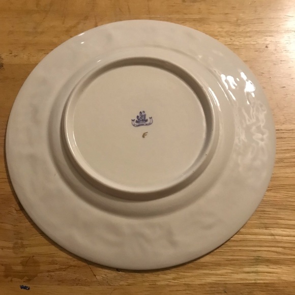 Serenity Side Plate 
by BELLEEK POTTERY (IRELAND)$8.00 each  have 2 - Picture 2 of 4